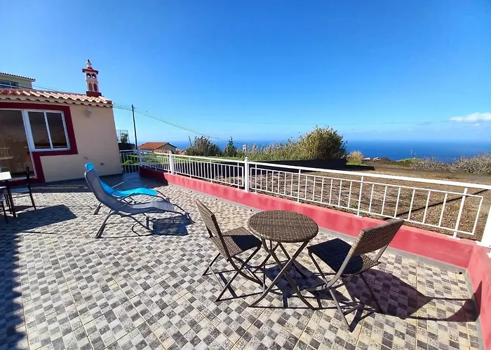 Casa Abreu Gouveia In Ponta Do Pargo Casa de Férias