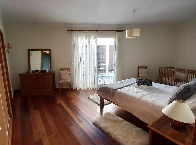 Casa Abreu Gouveia In Ponta Do Pargo Casa de Férias Calheta (Madeira)