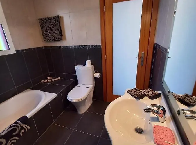 Casa Abreu Gouveia In Ponta Do Pargo Calheta (Madeira)